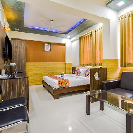 Fabhotel Kohinoor Plaza Ahmedabad Ngoại thất bức ảnh