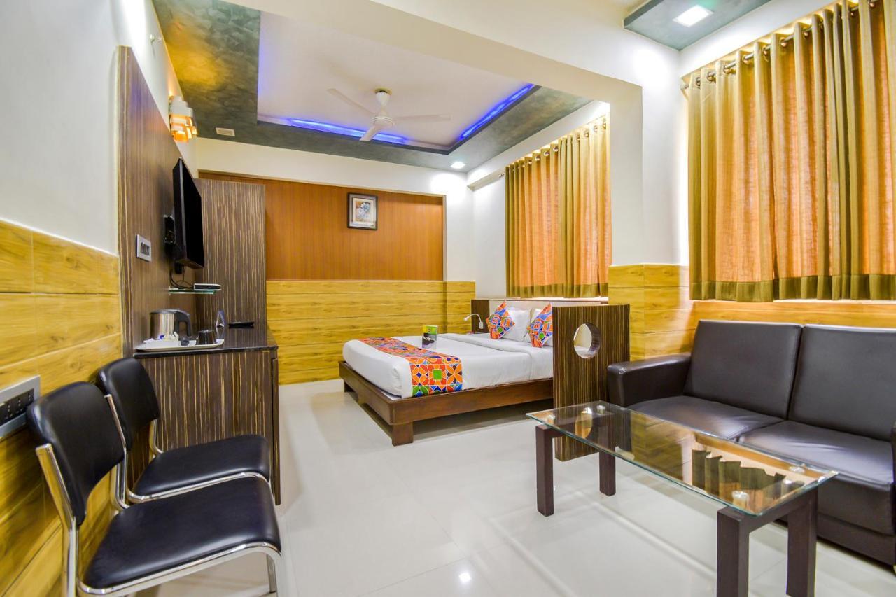 Fabhotel Kohinoor Plaza Ahmedabad Ngoại thất bức ảnh