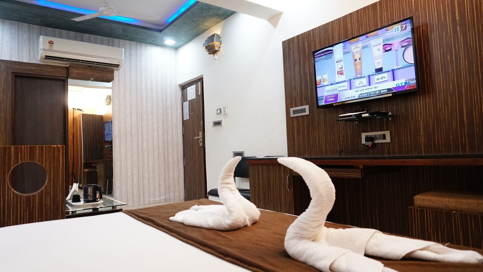 Fabhotel Kohinoor Plaza Ahmedabad Ngoại thất bức ảnh